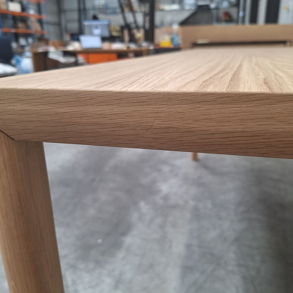 Air dining table