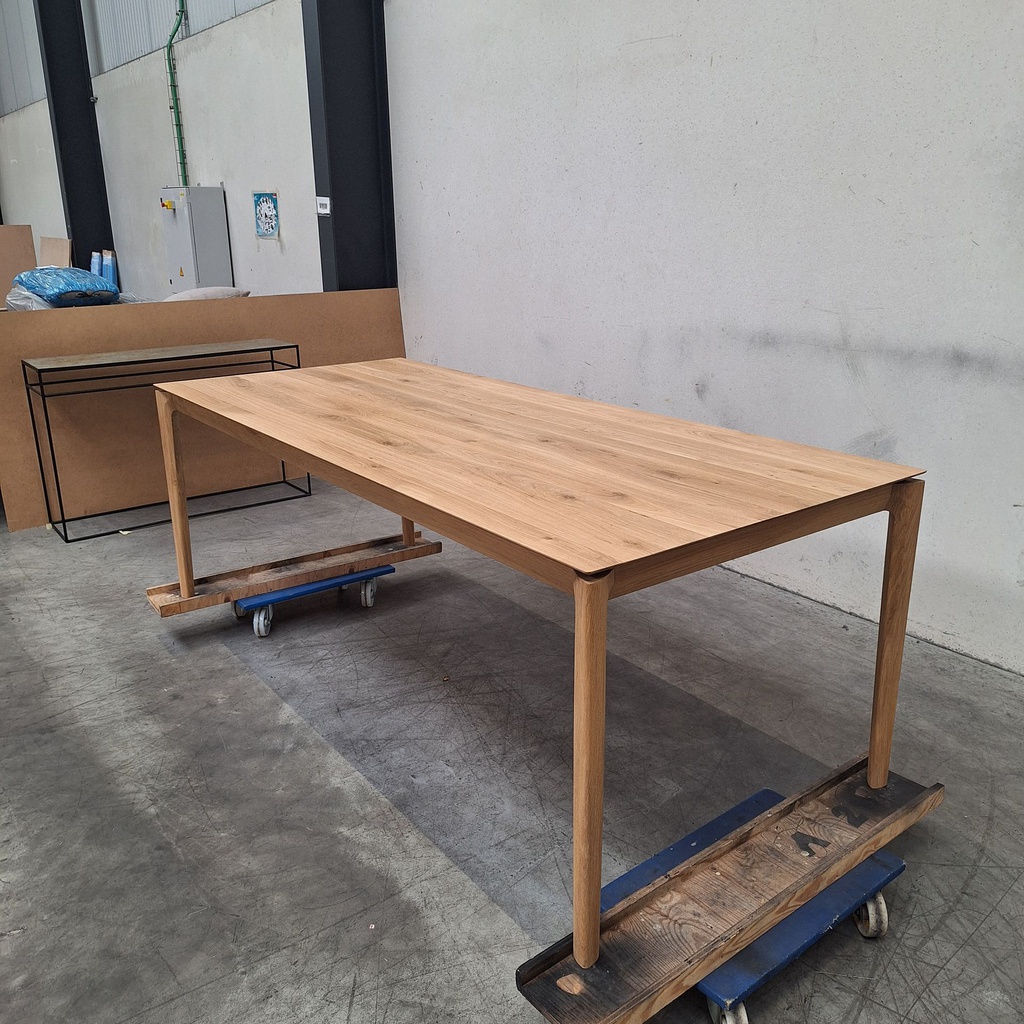 Bok dining table