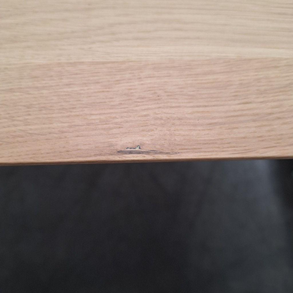 Bok dining table