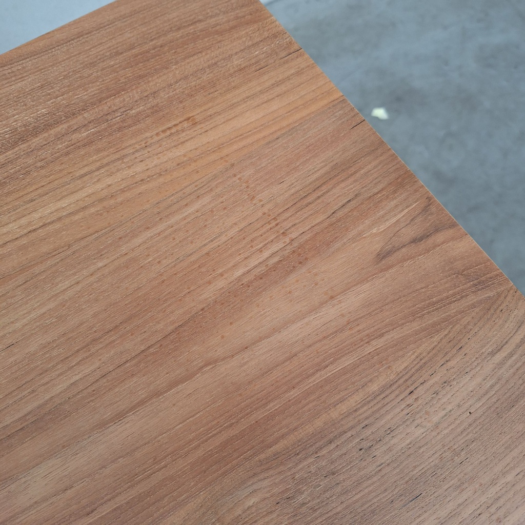 Double extendable dining table