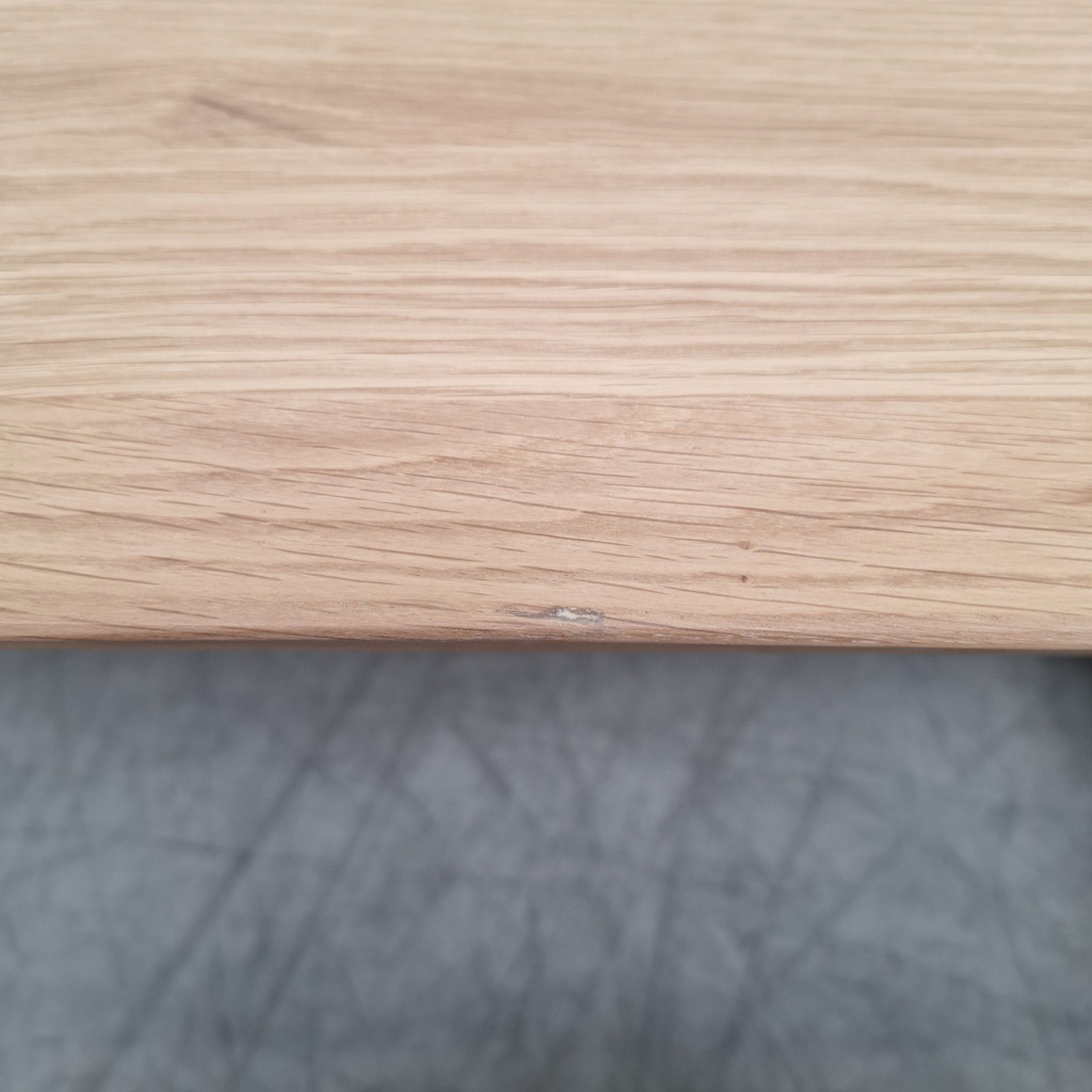Bok dining table