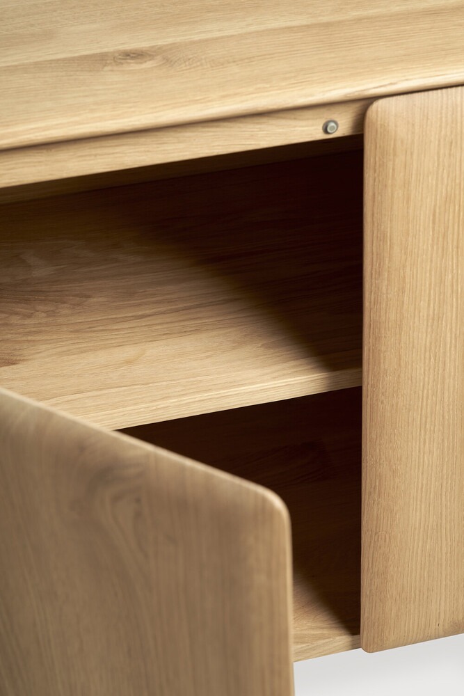 PI sideboard