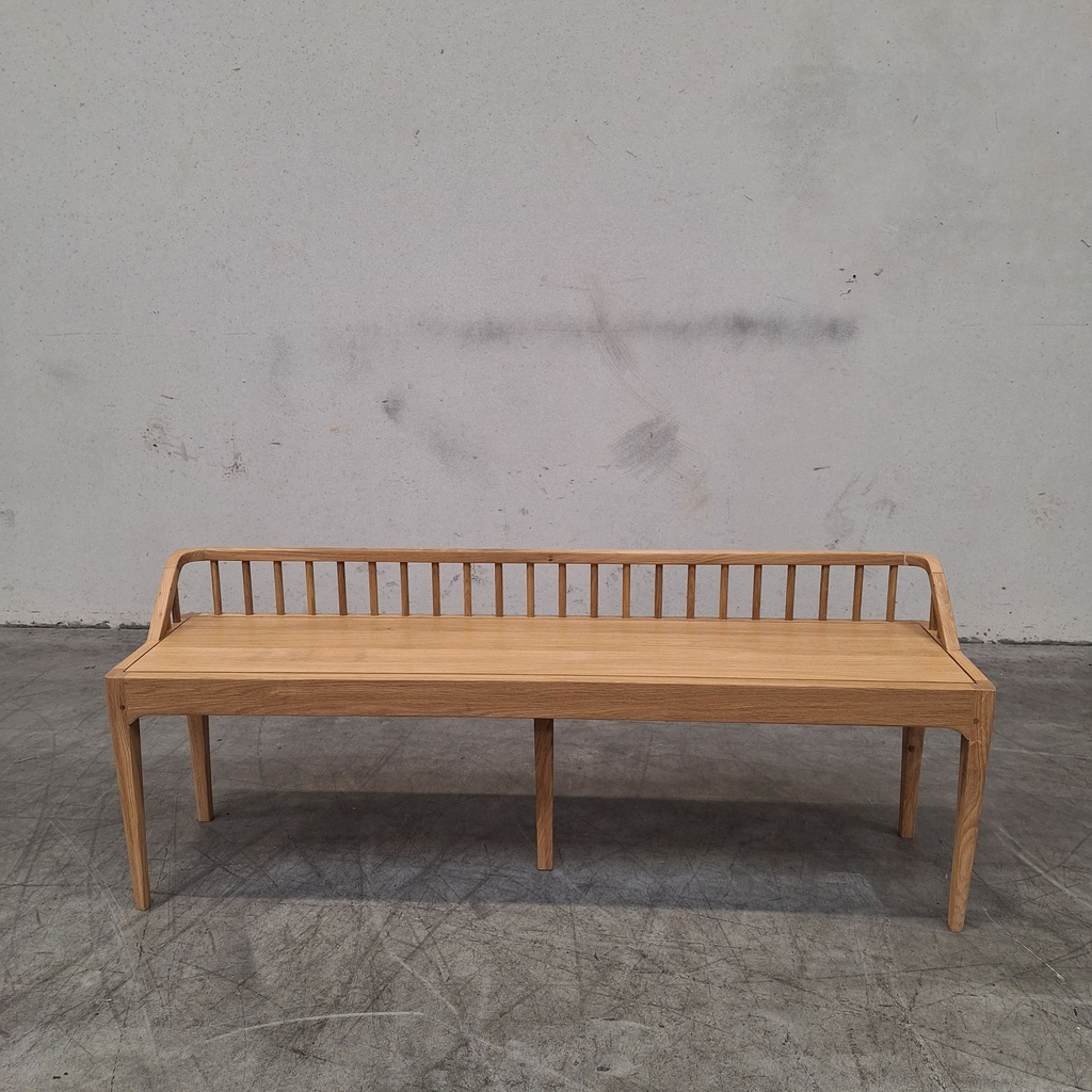 Spindle bench