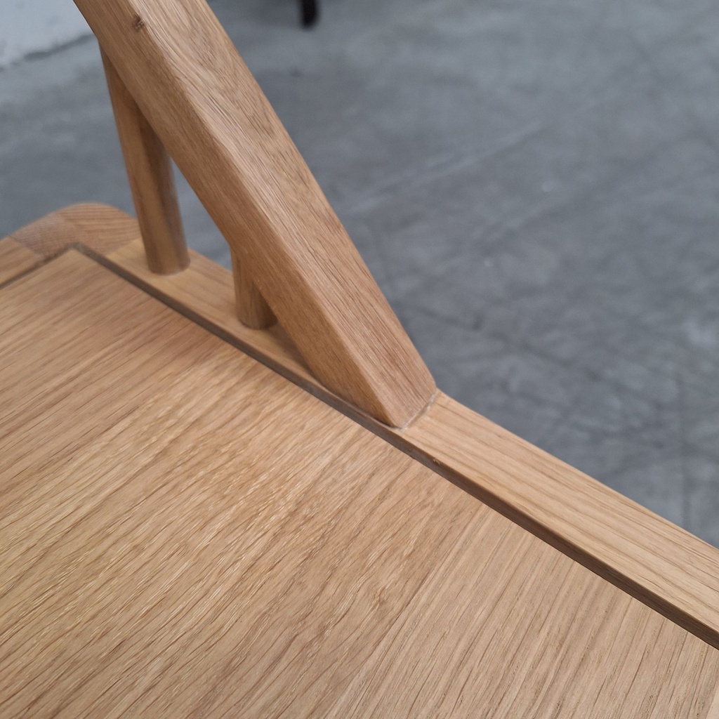 Spindle bench