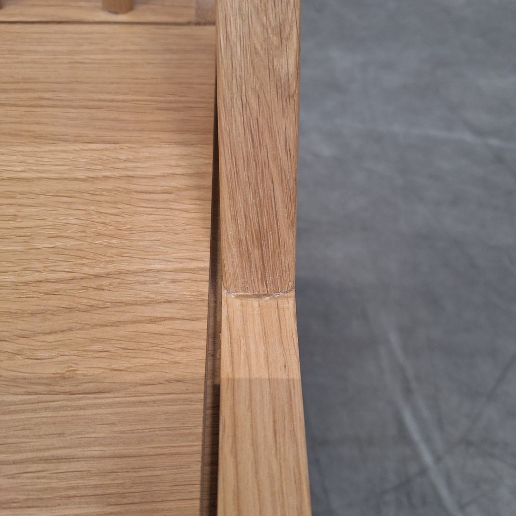 Spindle bench