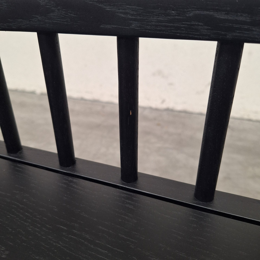 Spindle bench