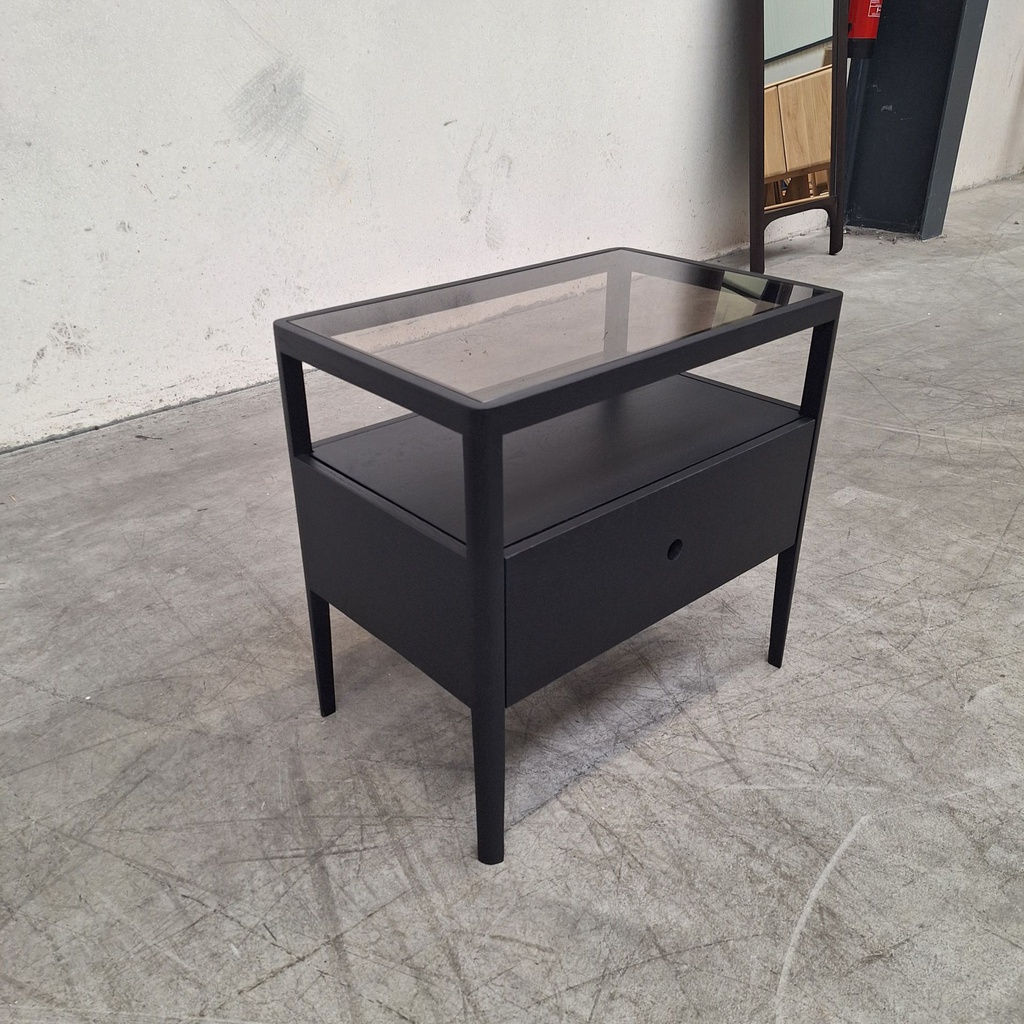 Spindle bedside table
