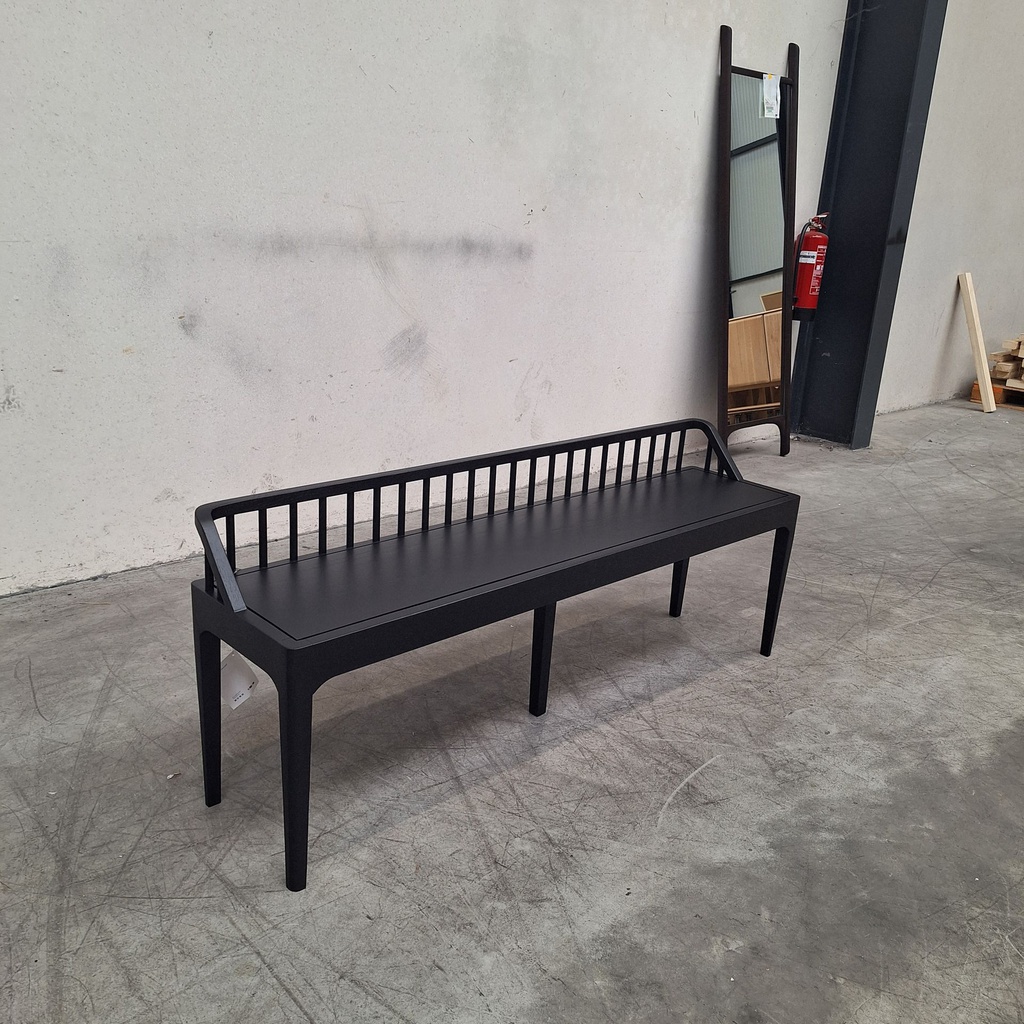 Spindle bench