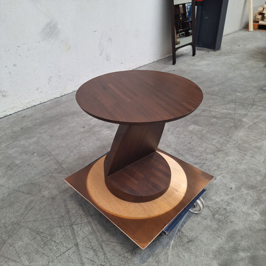 Oblic side table