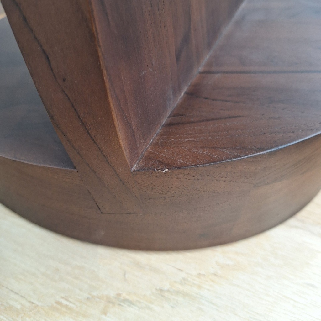 Oblic side table