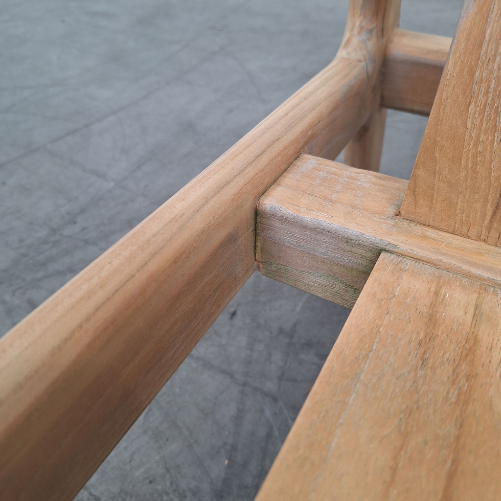 Jack outdoor lounge chair frame