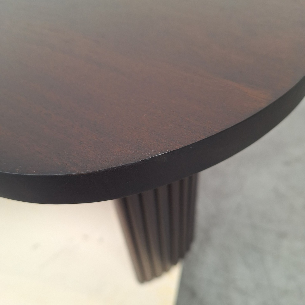 Boomerang coffee table