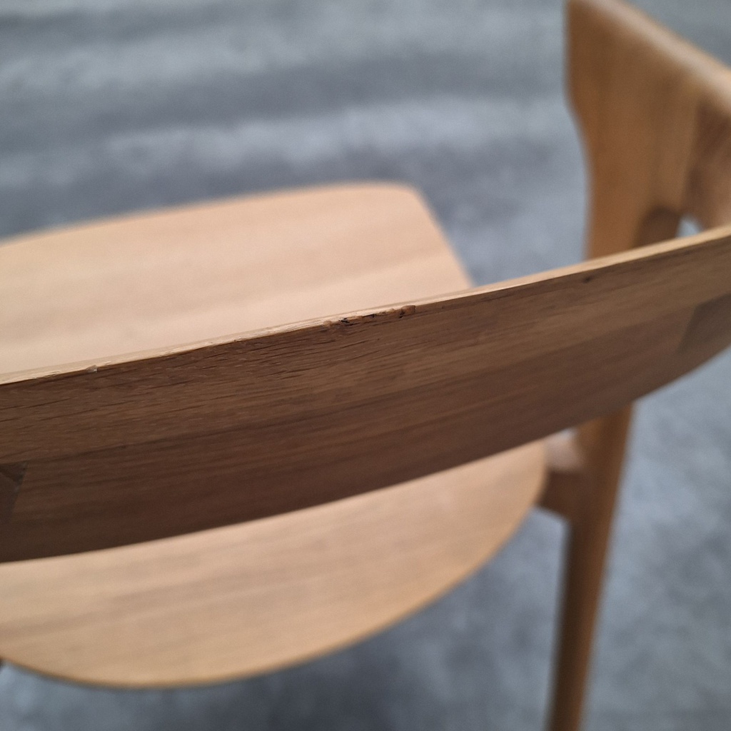 Bok dining chair