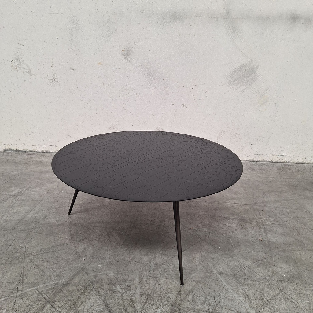 Luna coffee table