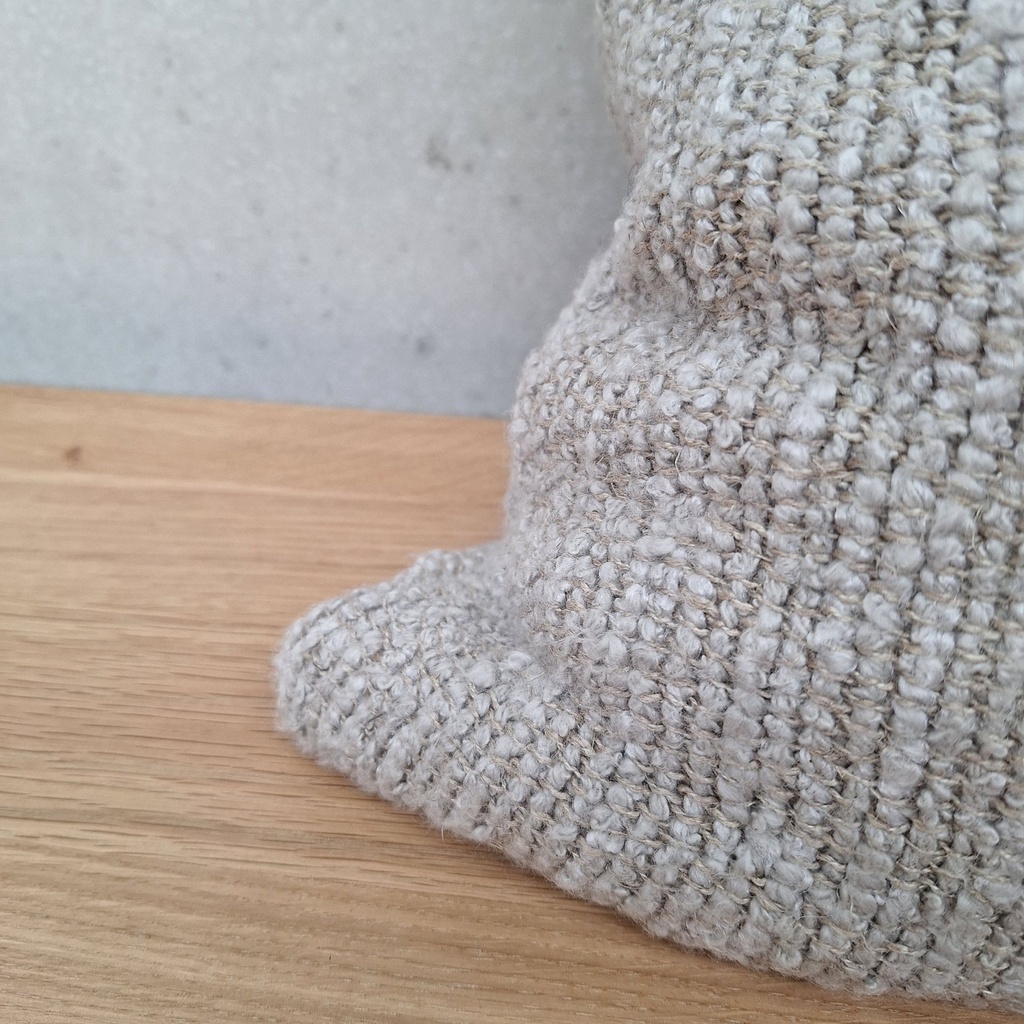 Nomad cushion