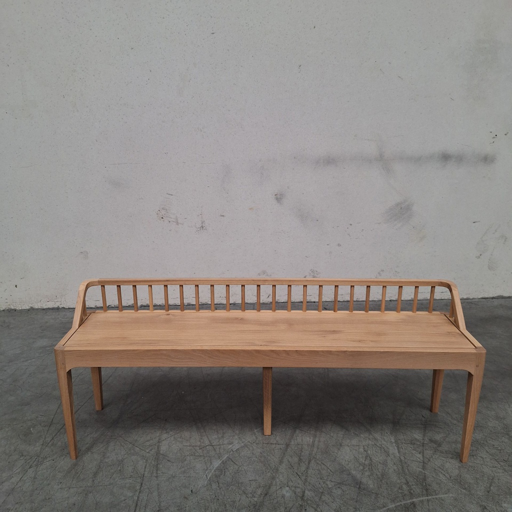 Spindle bench