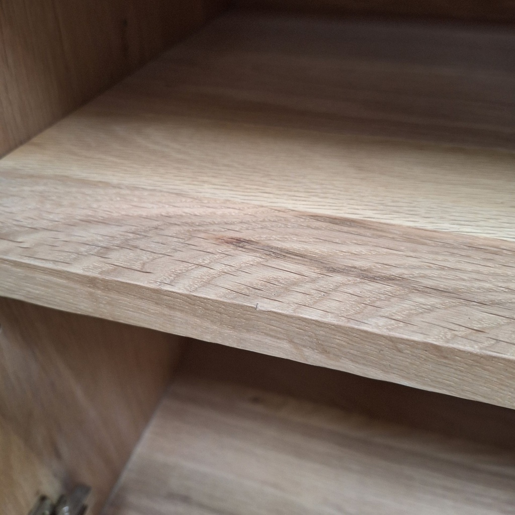 PI sideboard