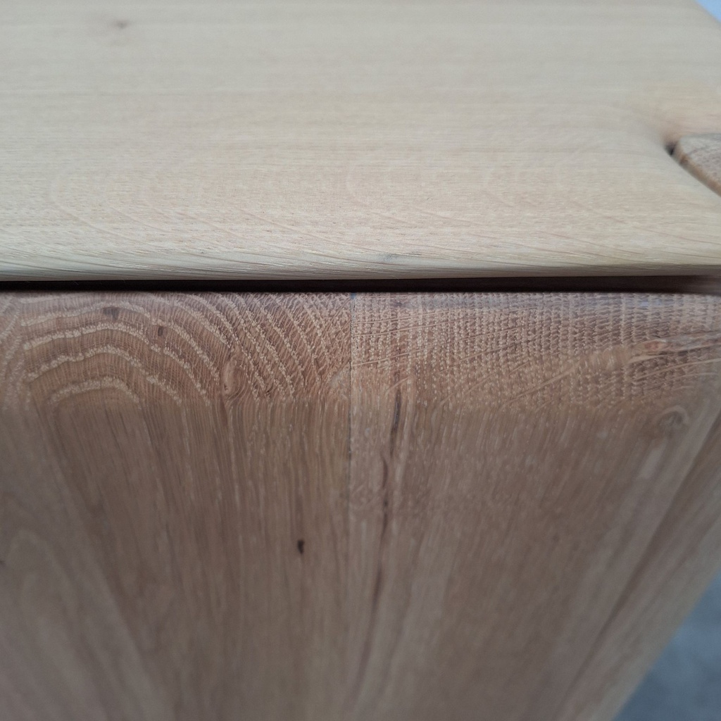 PI sideboard