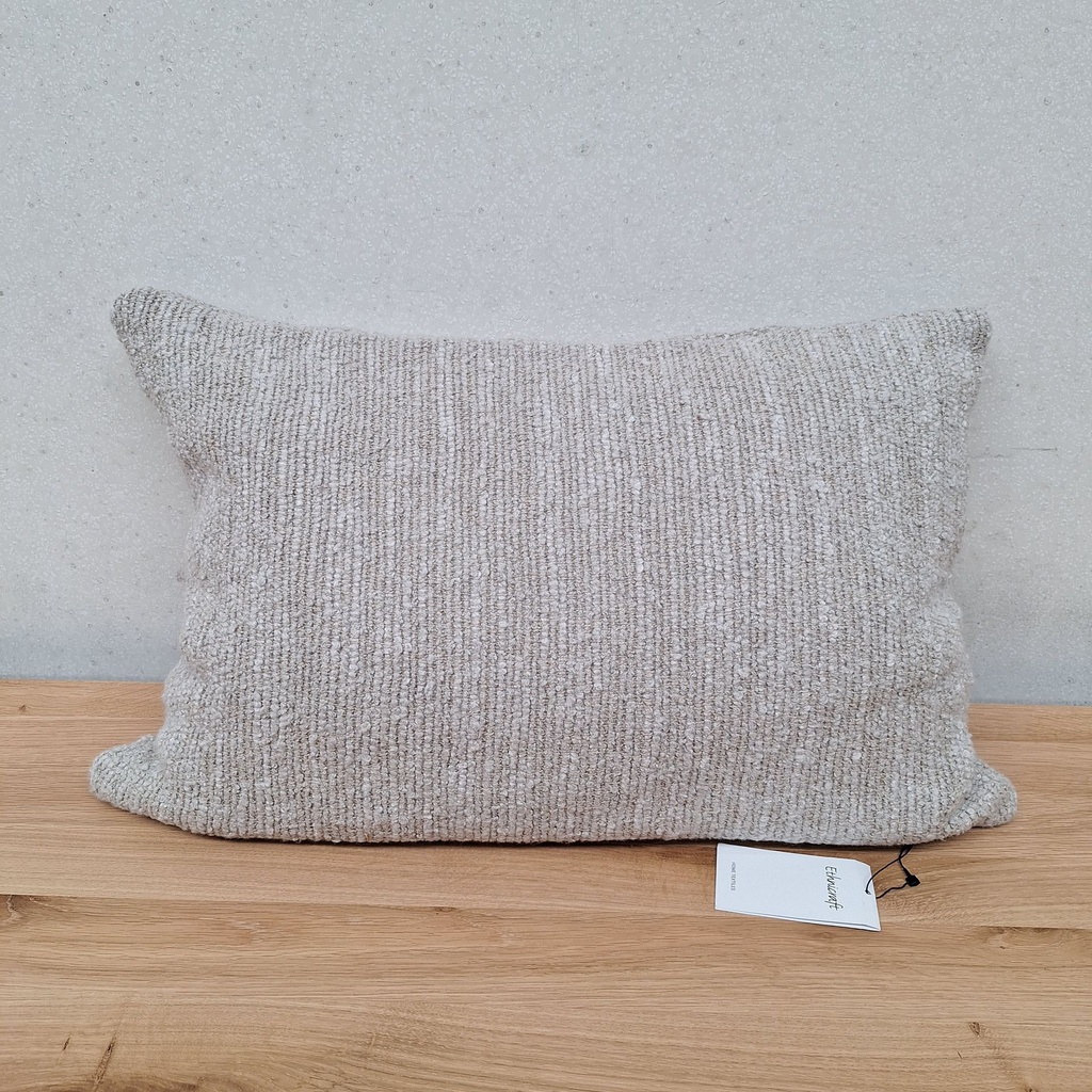 Nomad cushion