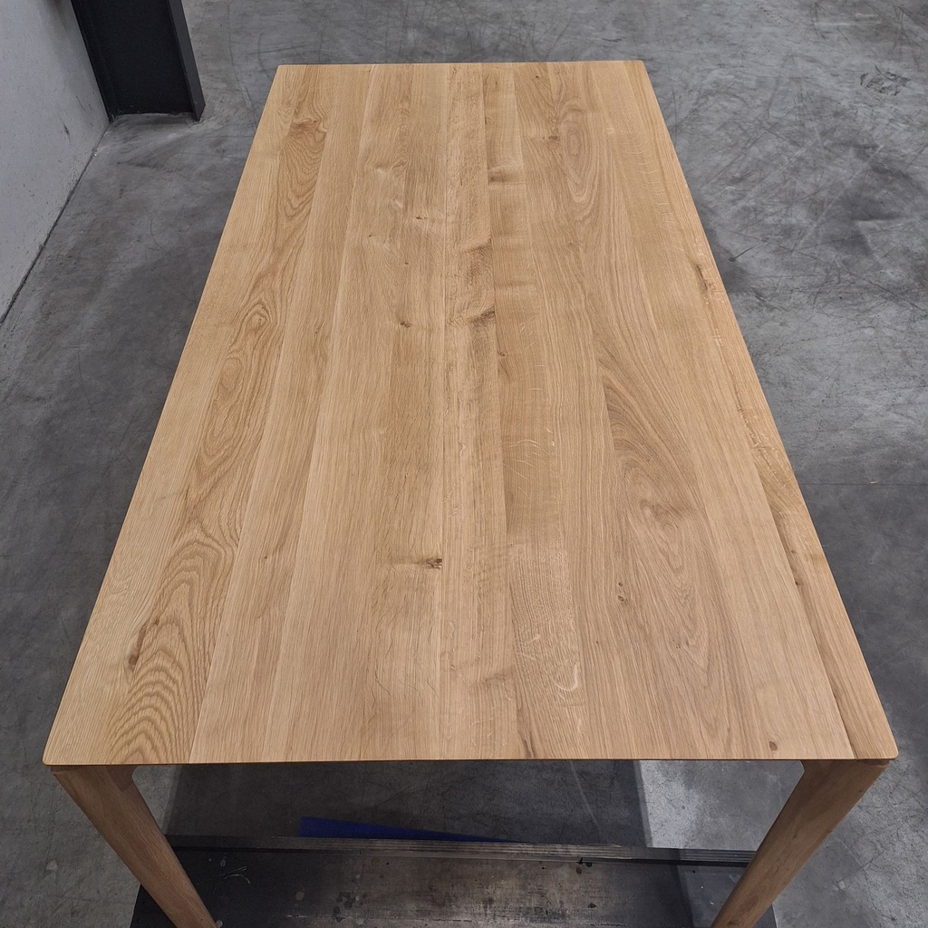 Bok dining table