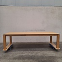 Slice extendable dining table