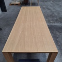 Slice extendable dining table