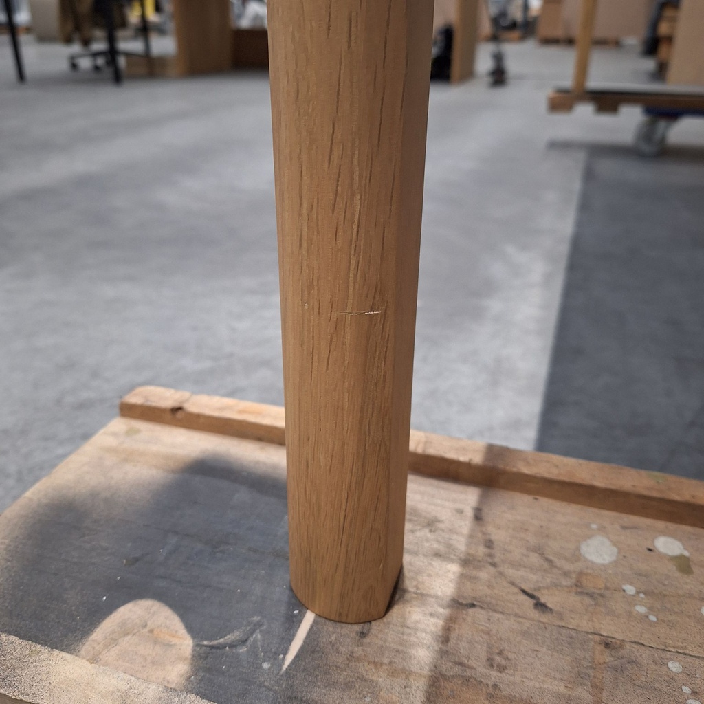 Air dining table