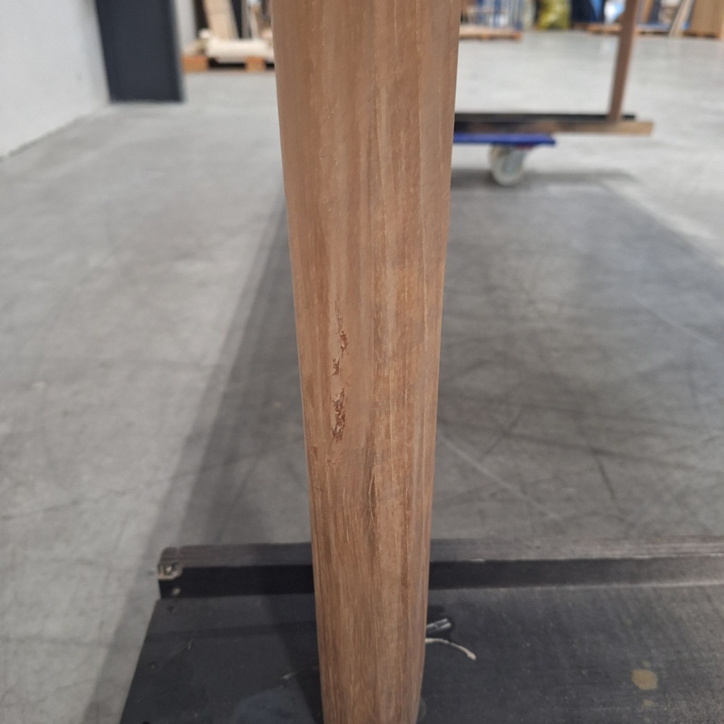 Bok dining table