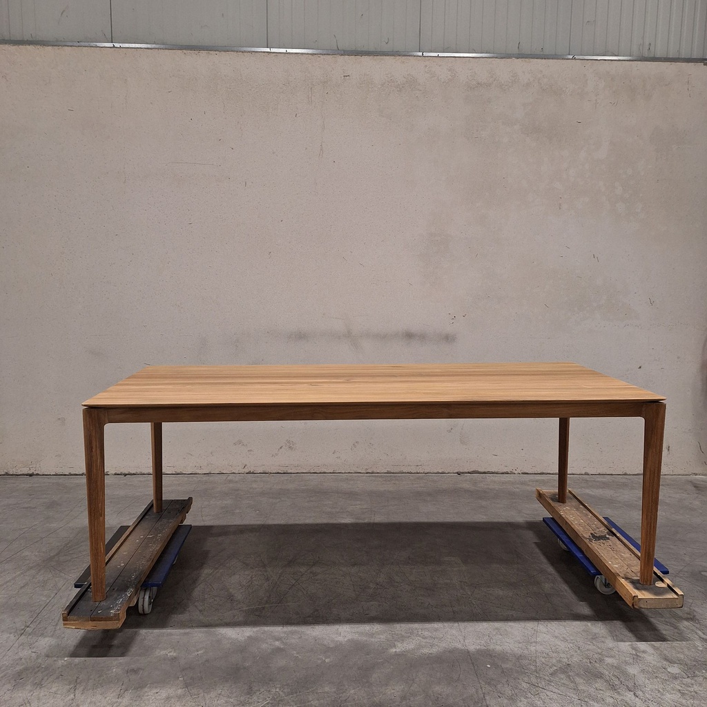Bok dining table