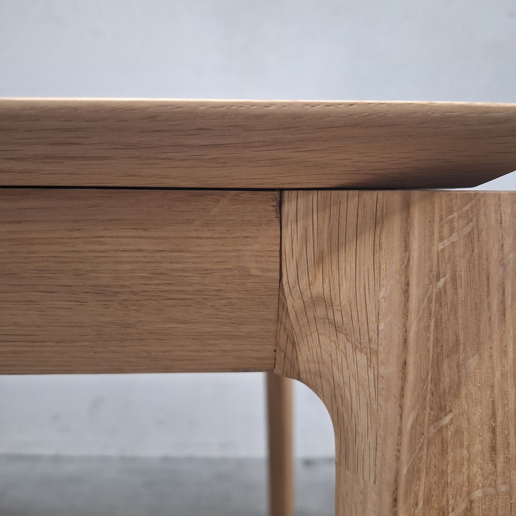 Bok dining table