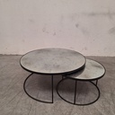 Nesting coffee table set