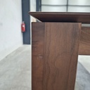 Slice extendable dining table