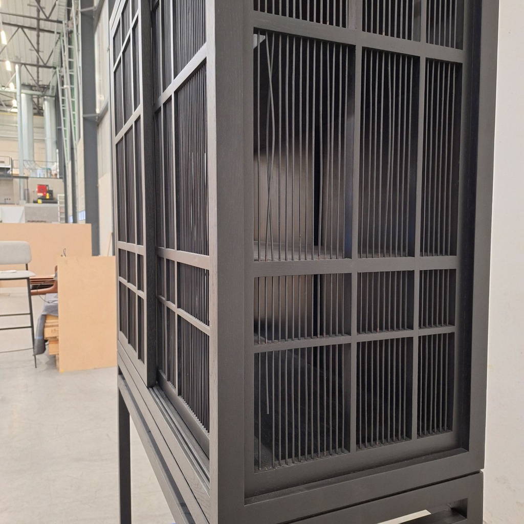 Burung cupboard