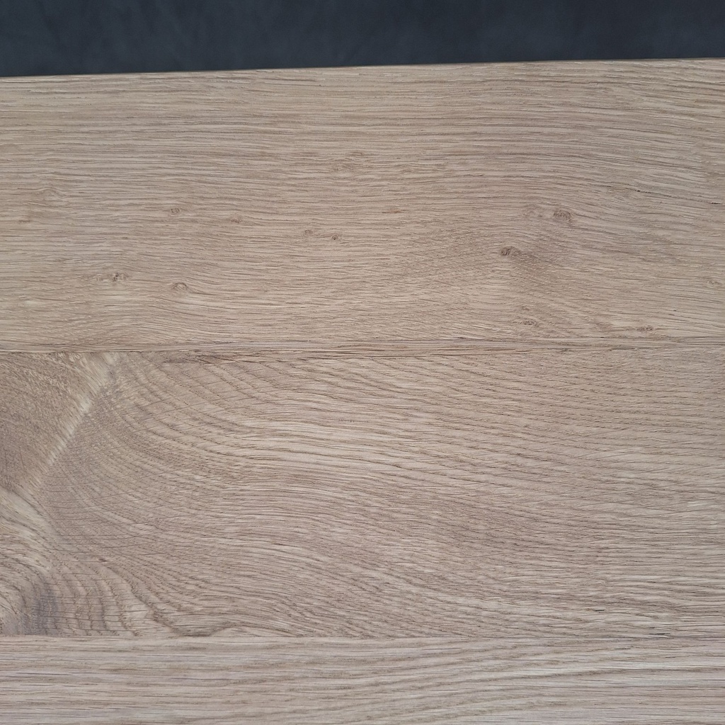 Bok extendable dining table