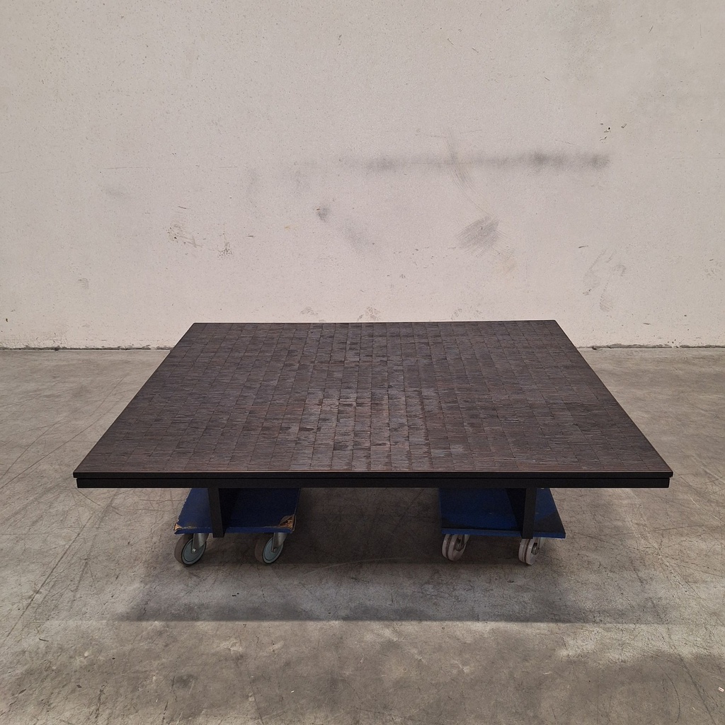 Grooves coffee table