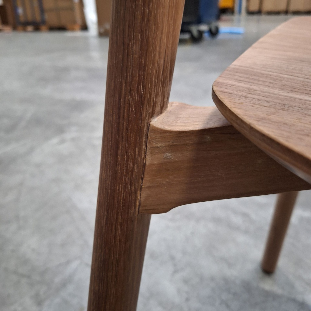 Bok dining chair