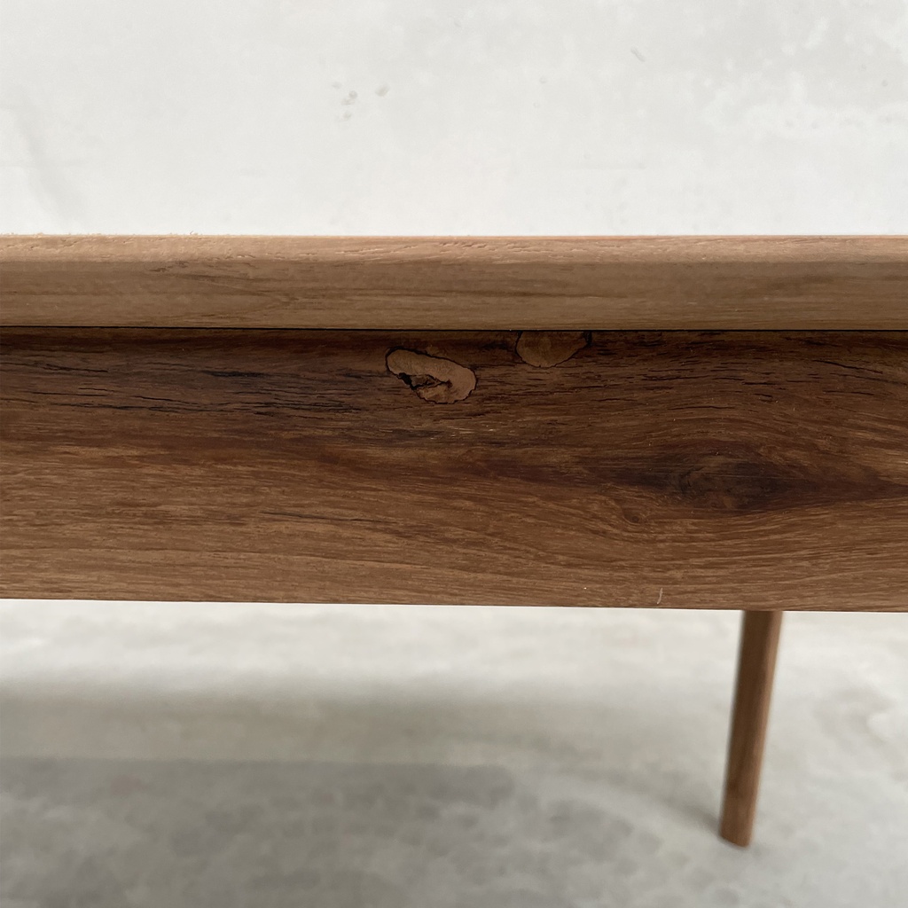 Bok dining table