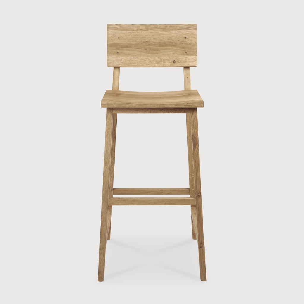 N4 bar stool