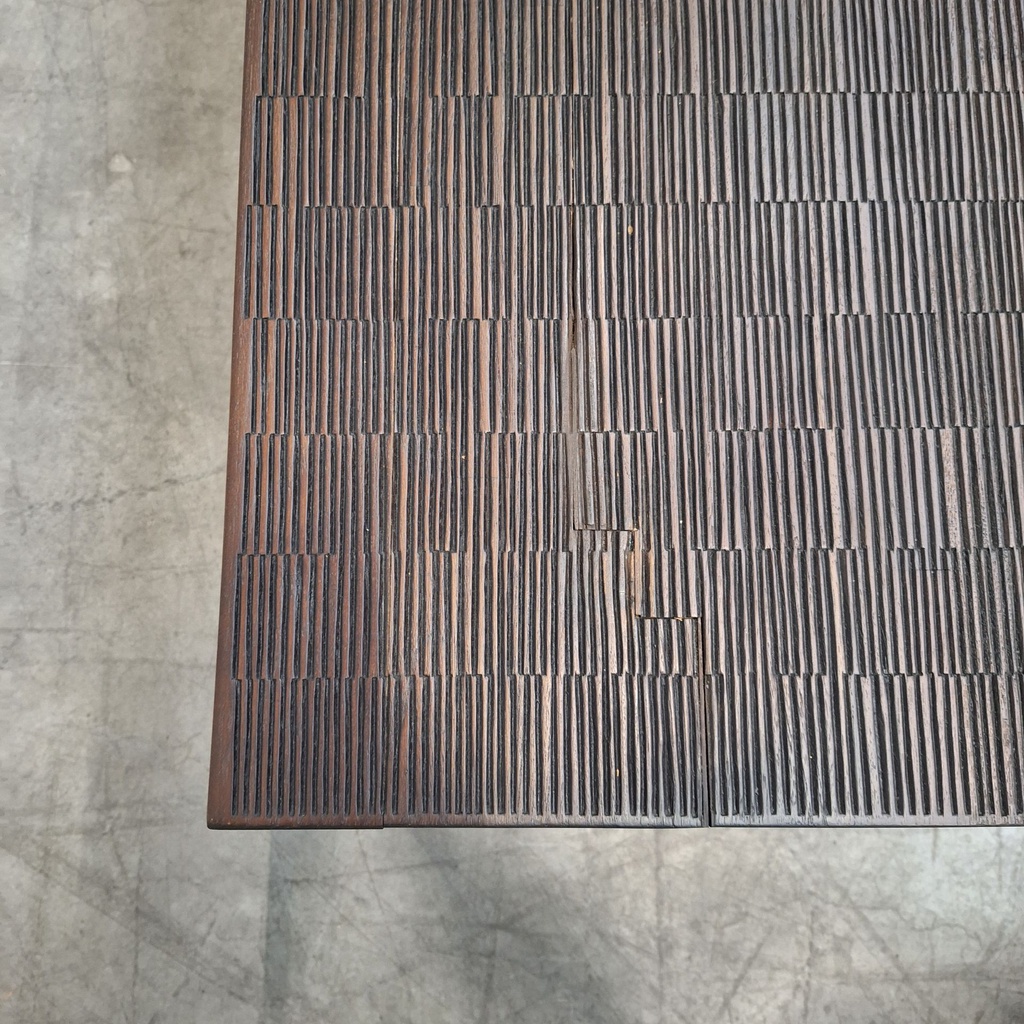 Grooves coffee table