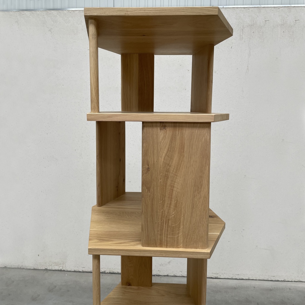 Stairs column