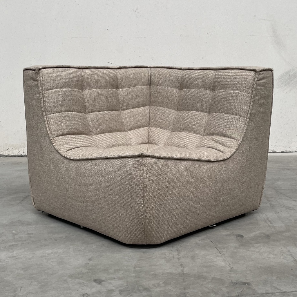 N701 sofa