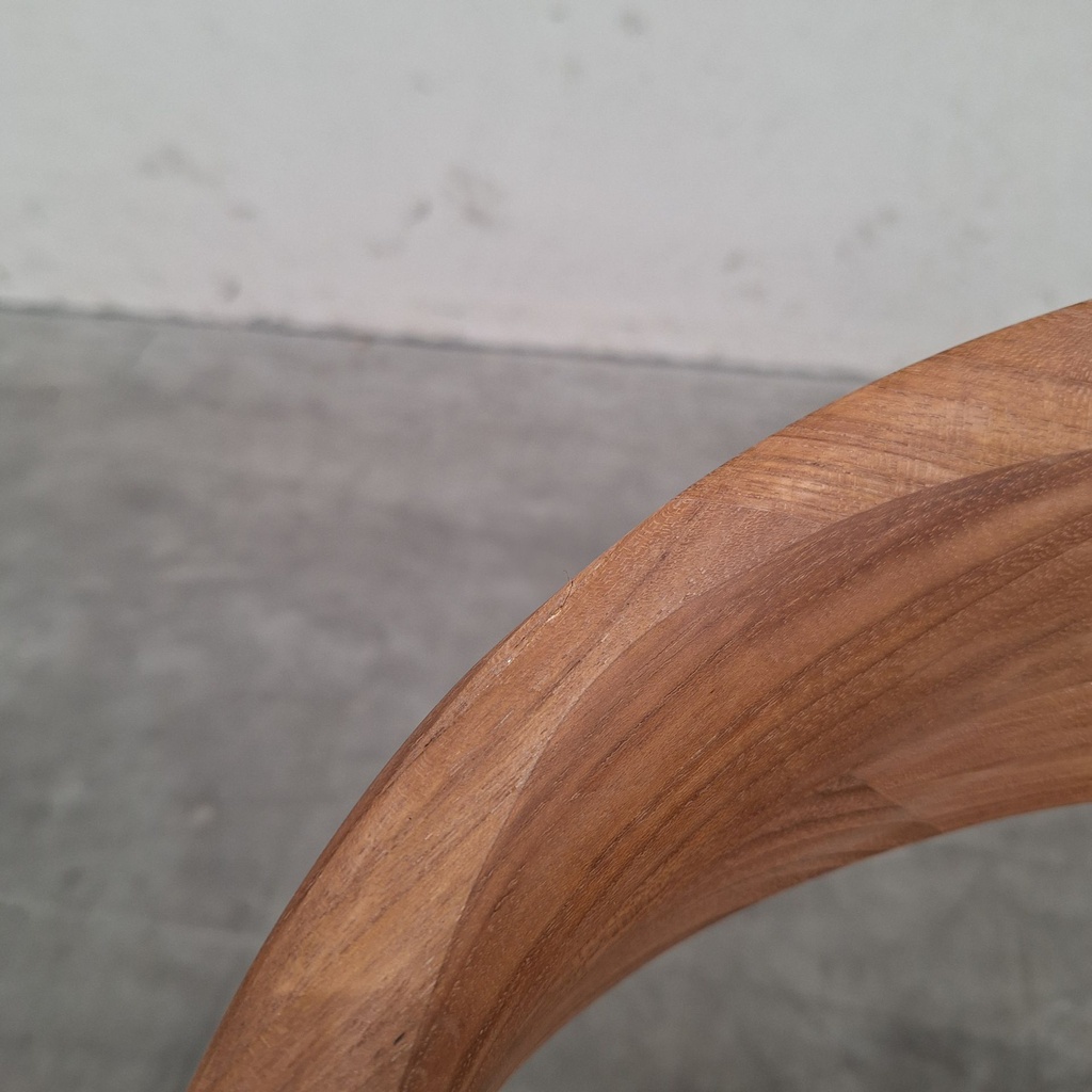 Bok dining chair