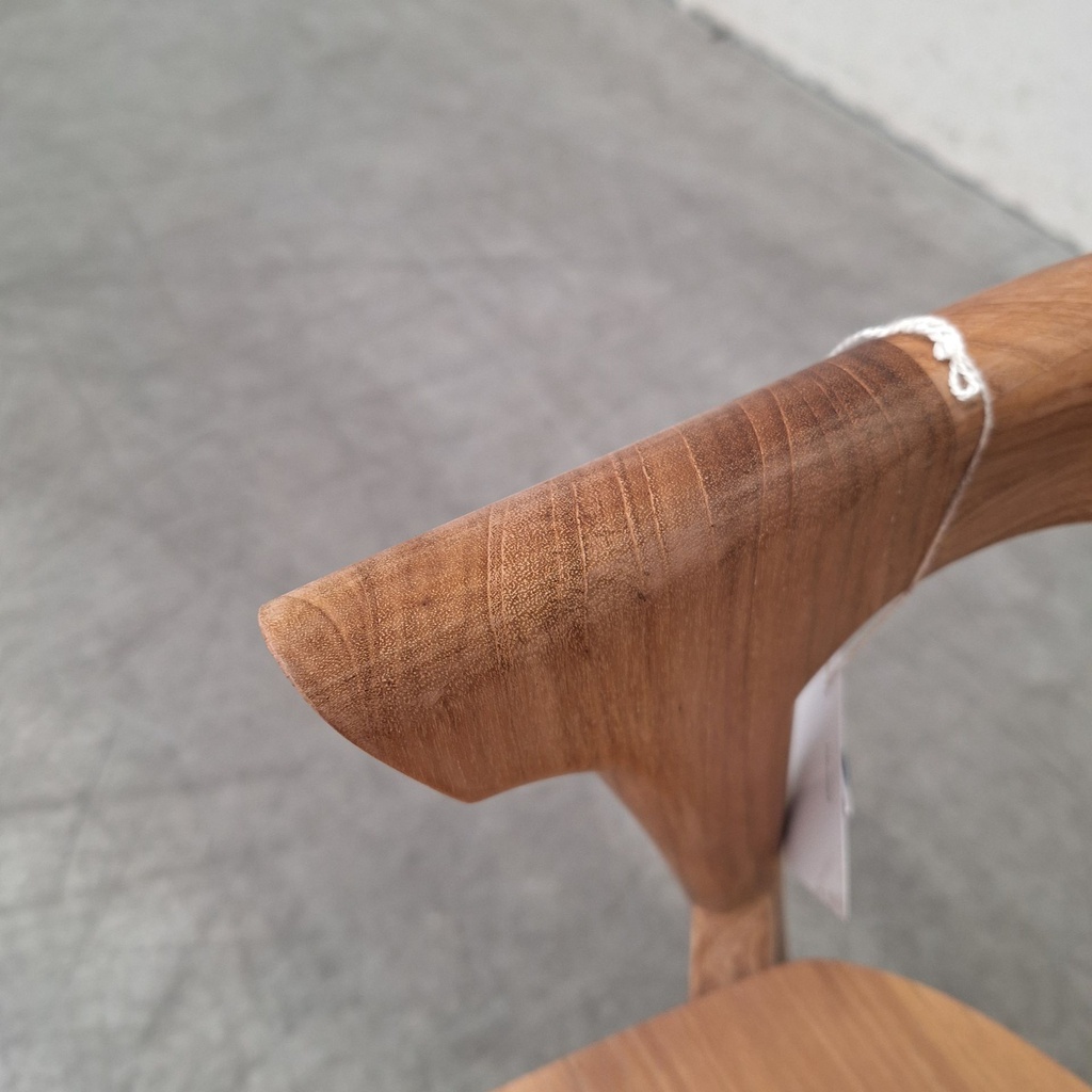 Bok dining chair