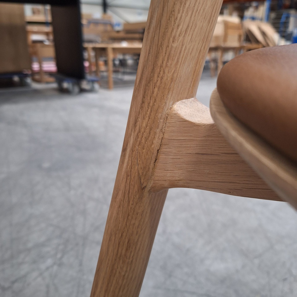Bok dining chair