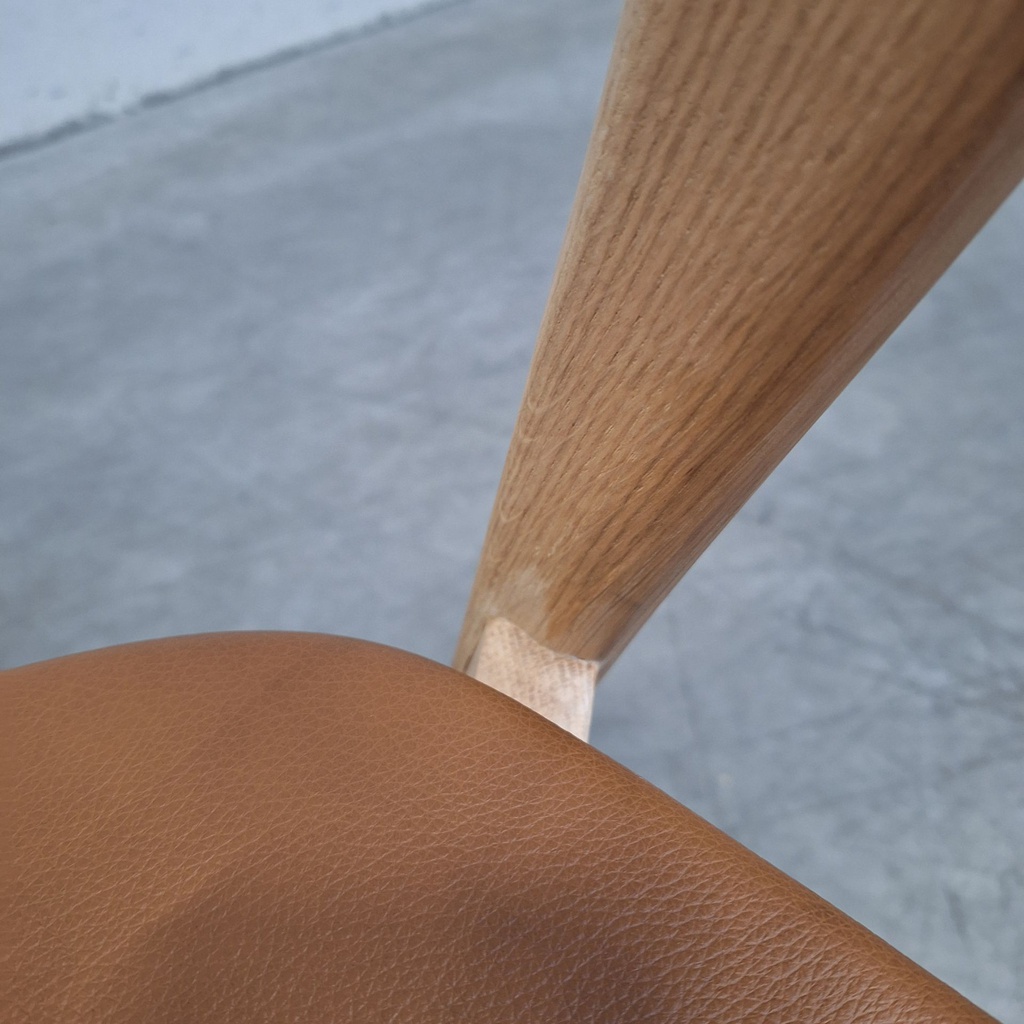 Bok dining chair