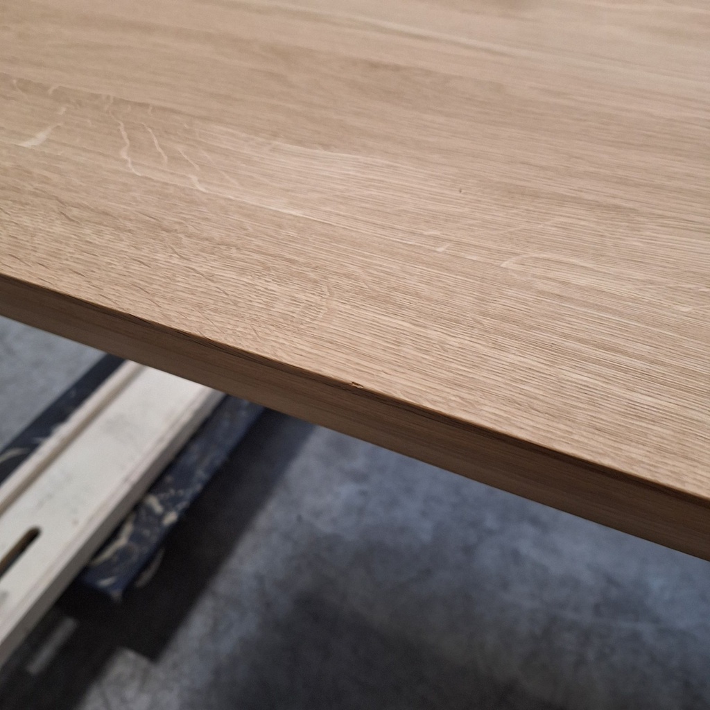 Bok dining table