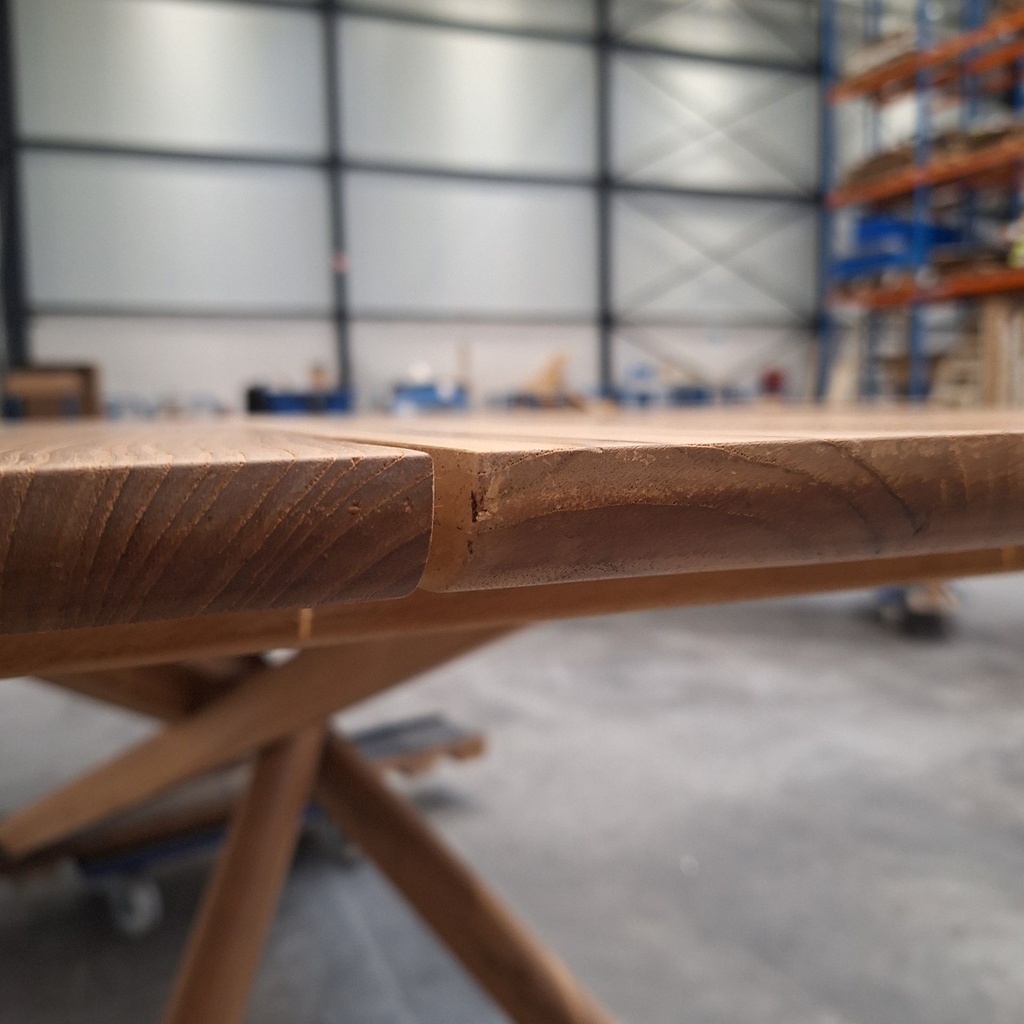 Mikado outdoor dining table