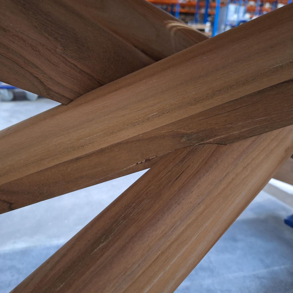 Mikado outdoor dining table