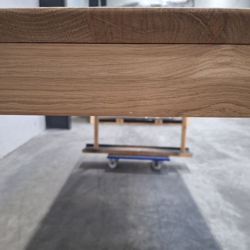 Bok dining table
