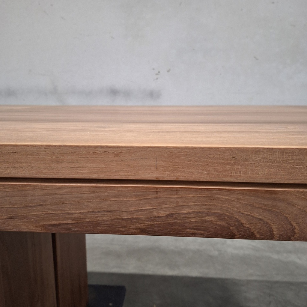 Double extendable dining table